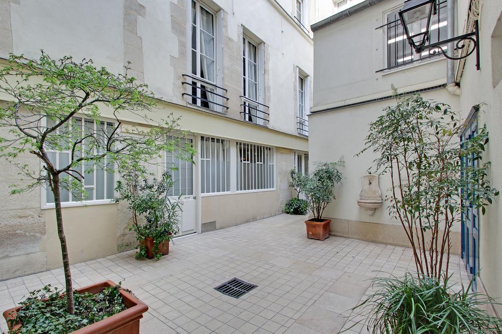 Pick A Flat's In Etienne Marcel - Rue Du Jour Appartement Parijs